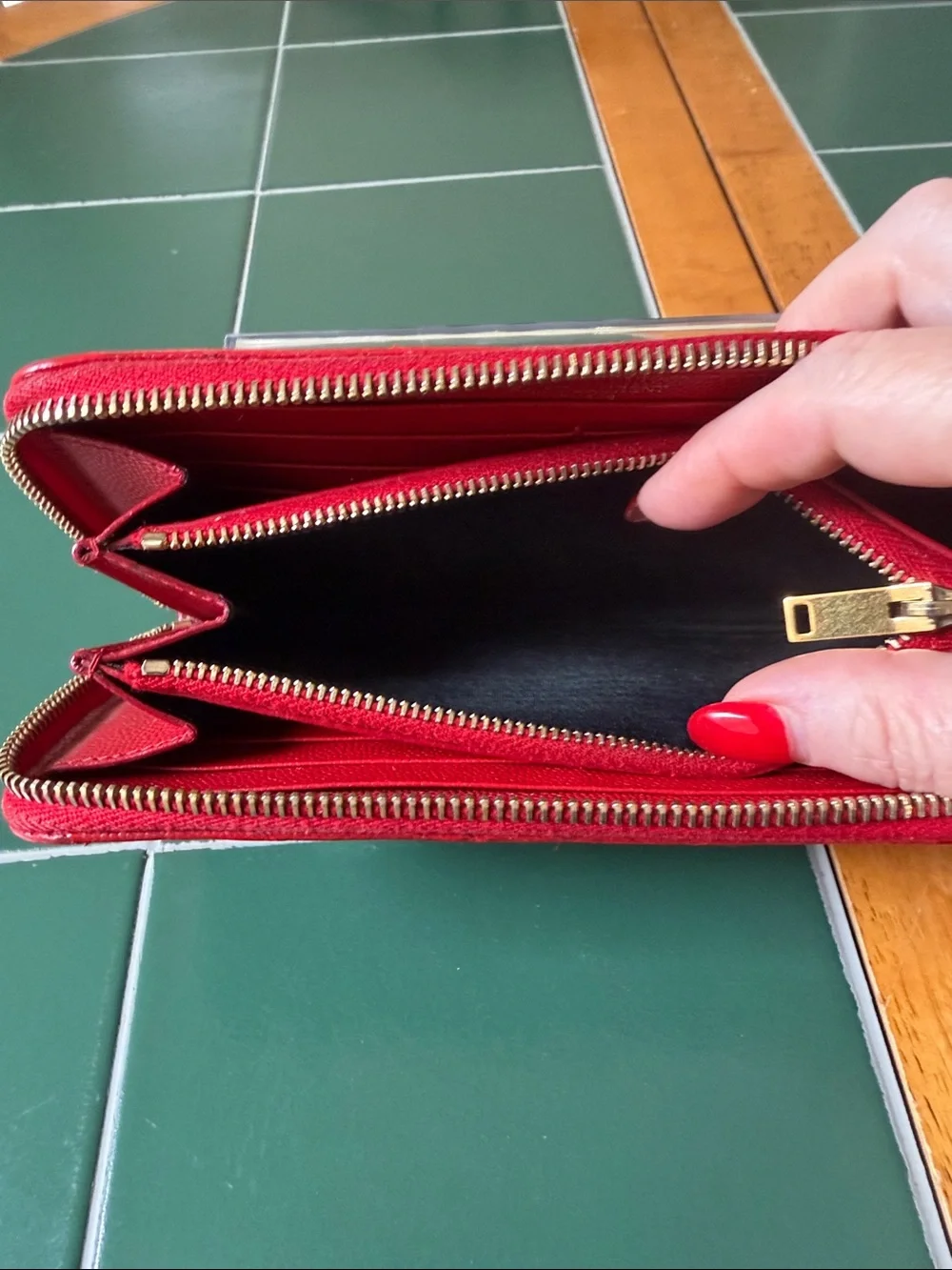 Yves Saint Laurent Red Quilted Zip Wallet with Gold YSL Logo - Picture 13 of 14